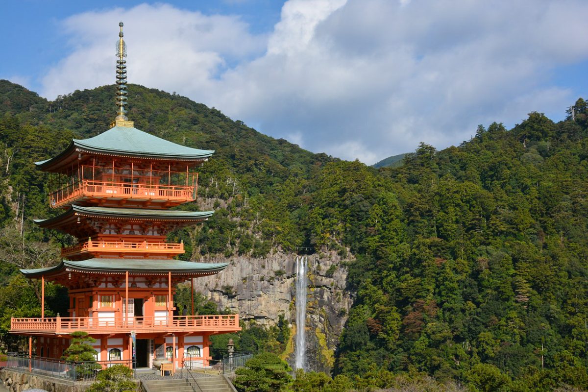 Kumano Nachi Taisha pagoda